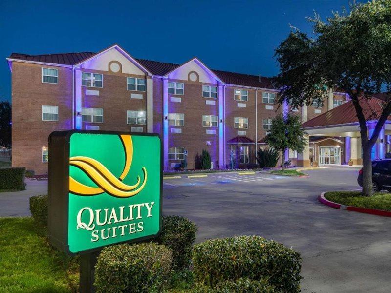 Quality Suites Addison-Dallas Екстер'єр фото